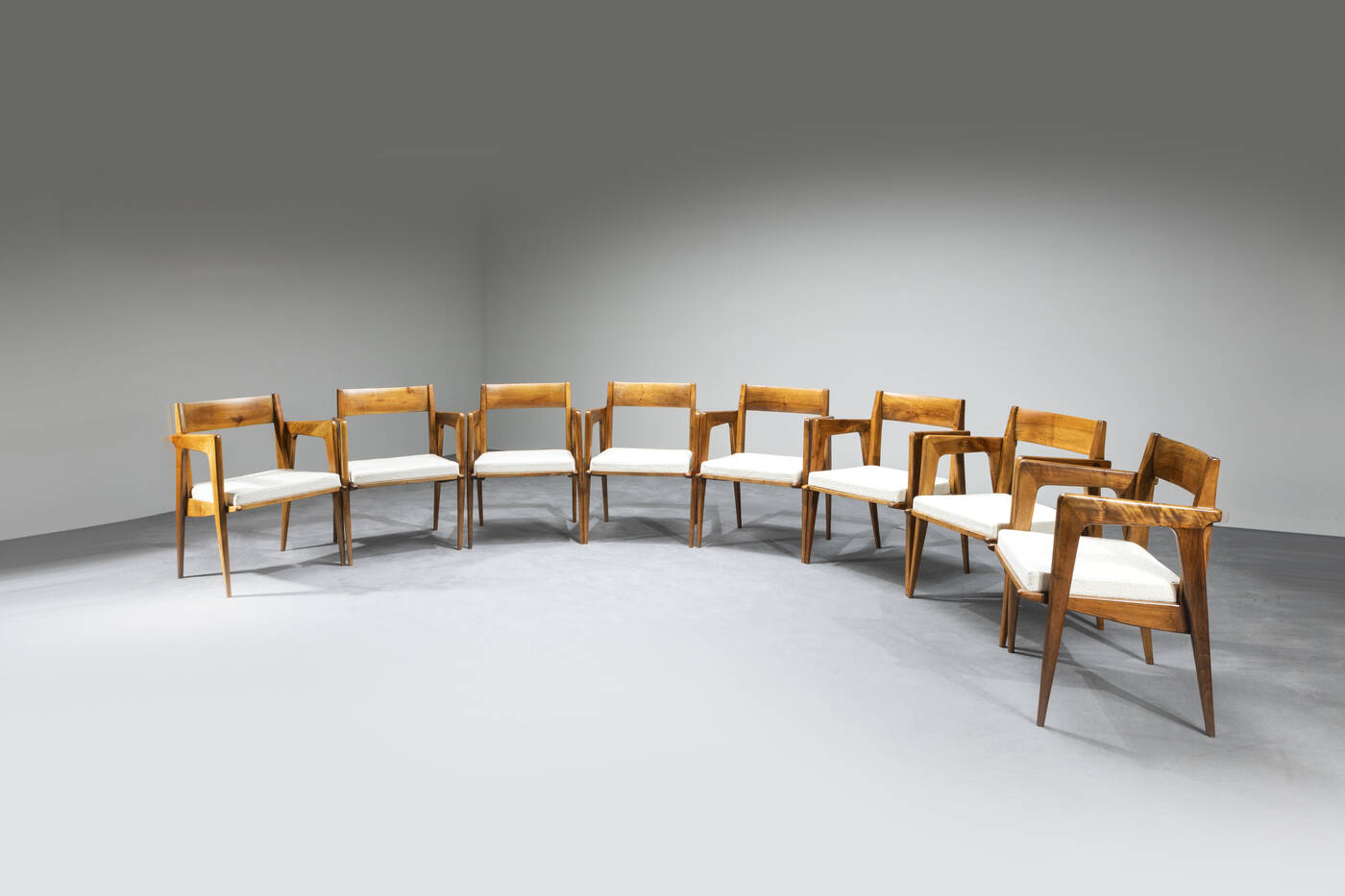 PRODUZIONE ITALIANA - Set di otto poltroncine