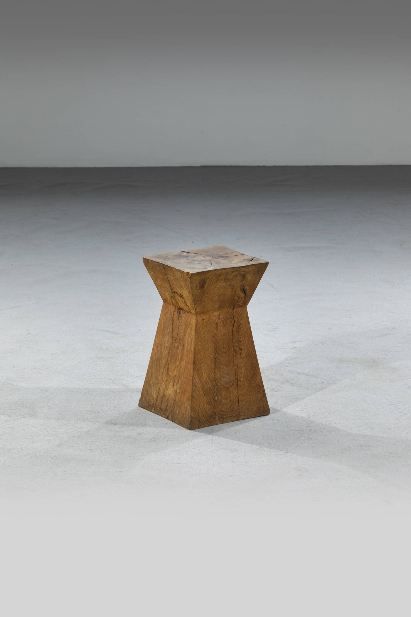 LIAIGRE CHRISTIAN (attribuito a) - Scultura a tavolino mod. Nagato