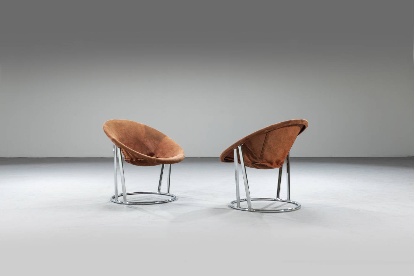 LUSH & CO - Coppia di poltrone mod. Sling