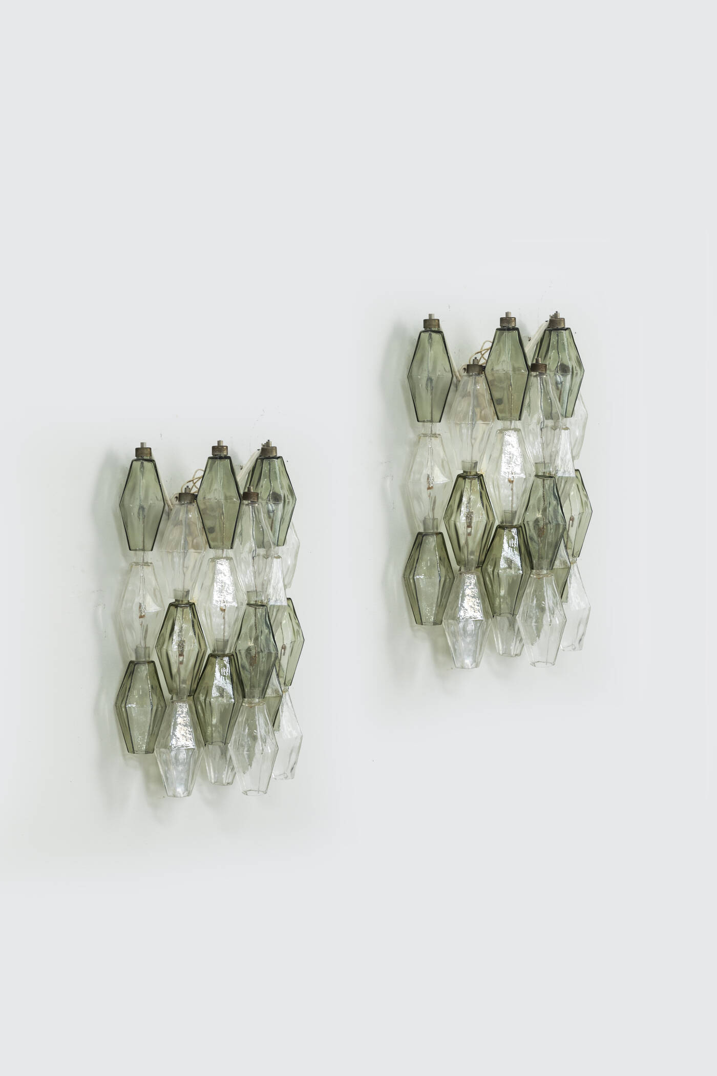 PAOLO VENINI - Coppia di applaques mod. Poliedri