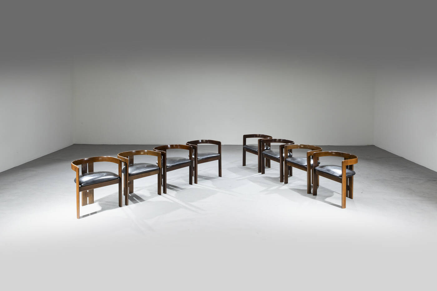 AFRA E TOBIA SCARPA - Otto sedie mod. Pigreco