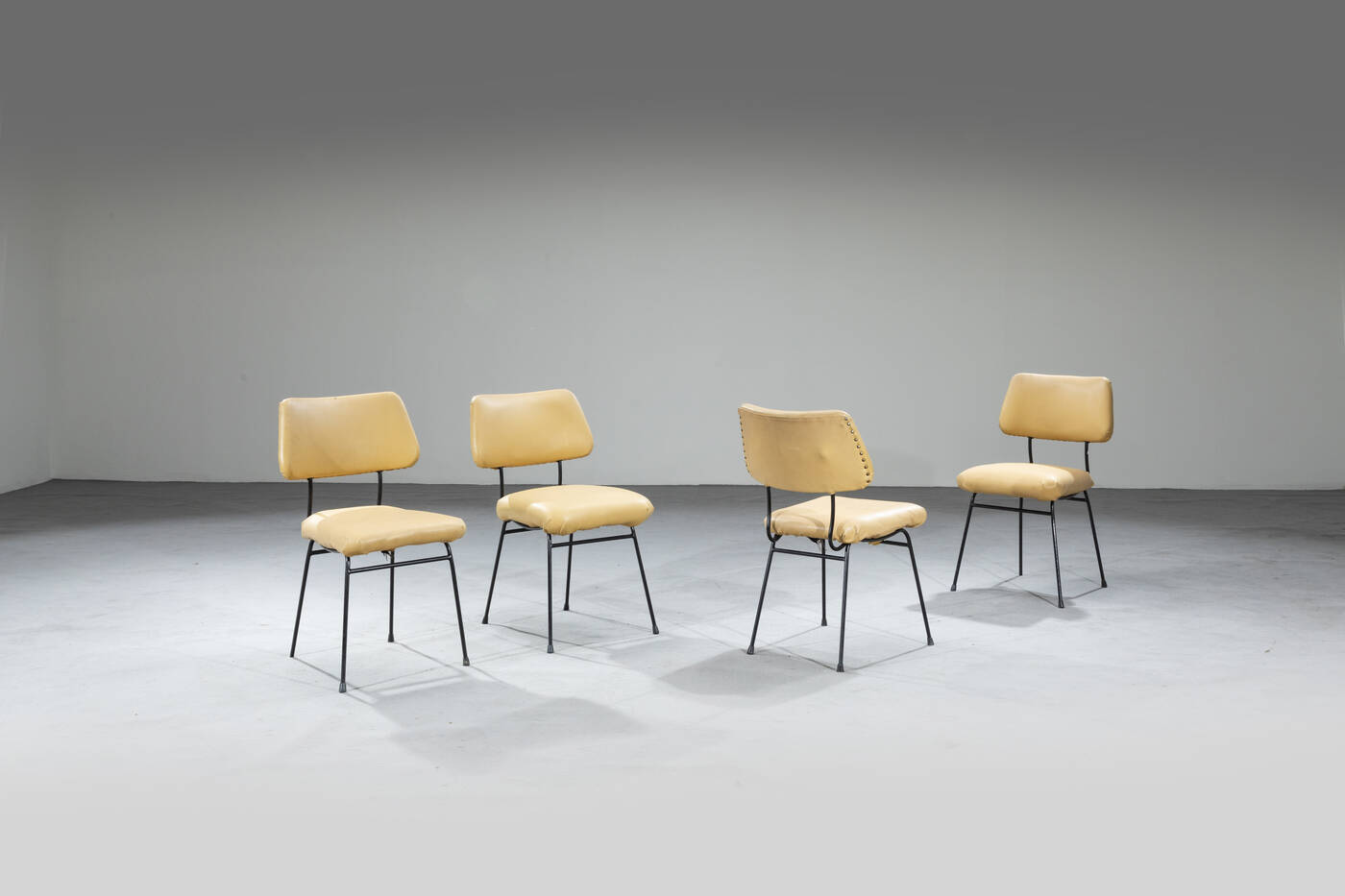 ERBERTO CARBONI - Quattro sedie mod. Delfino