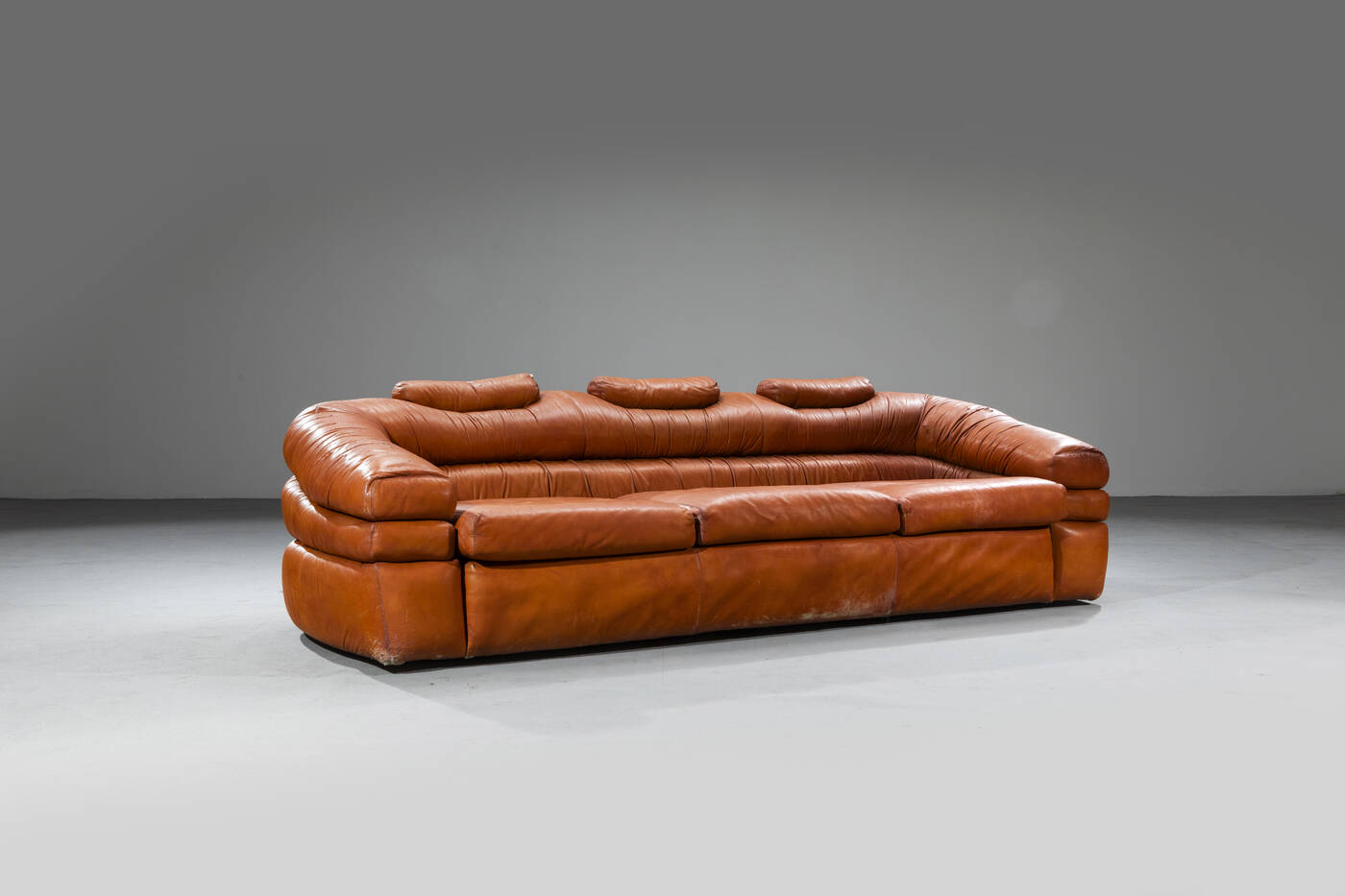 DE PAS, D'URBINO, LOMAZZI - Divano a tre posti mod. Straccio