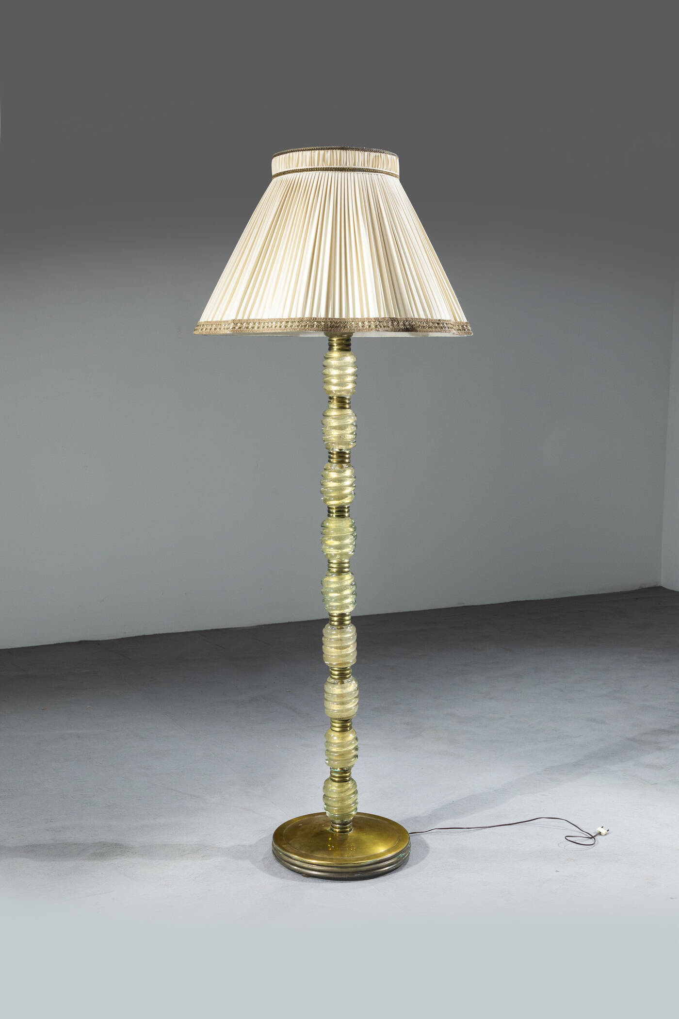 SEGUSO - Lampada da terra