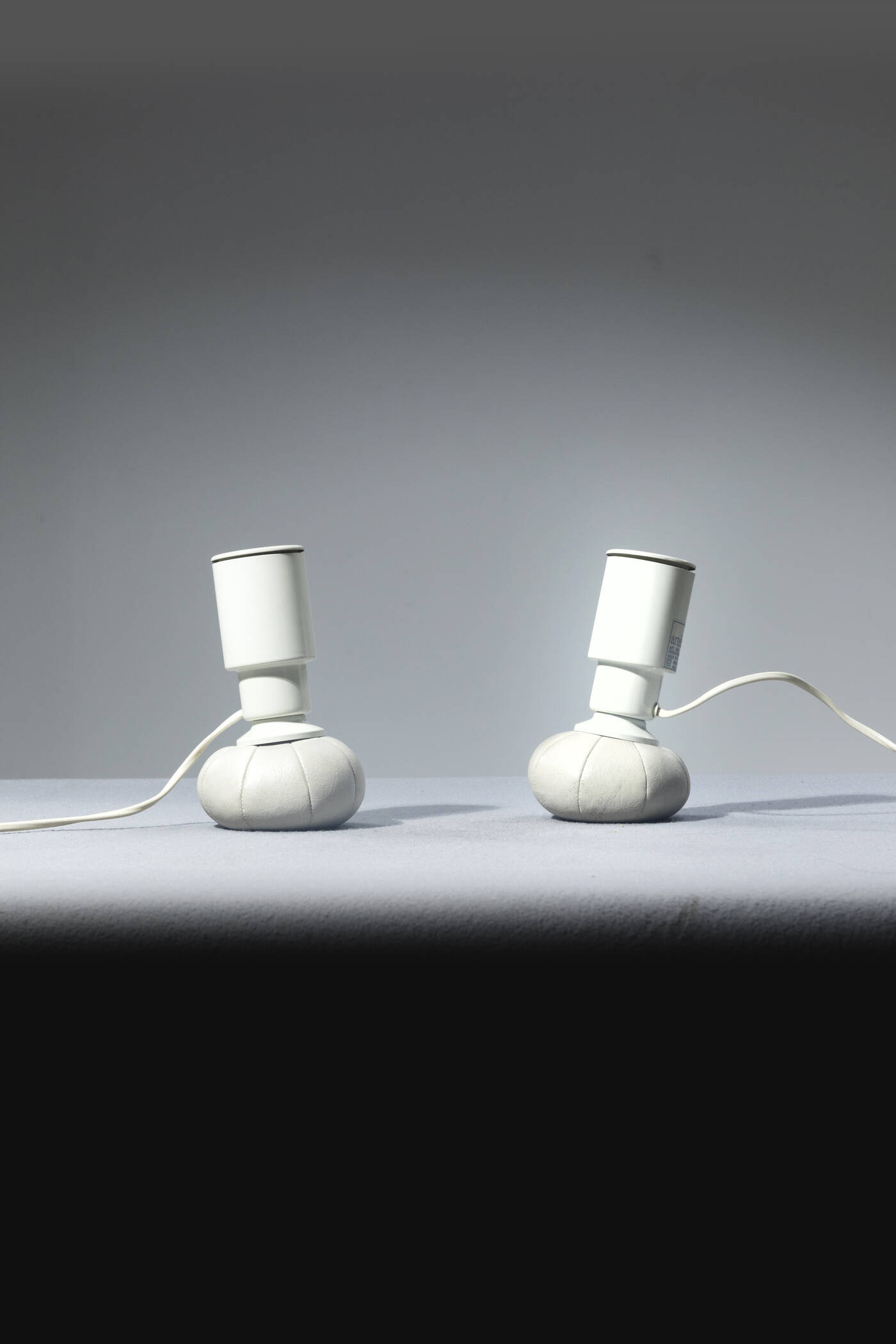 GINO SARFATTI - Coppia di lampade da tavolo mod. 600P