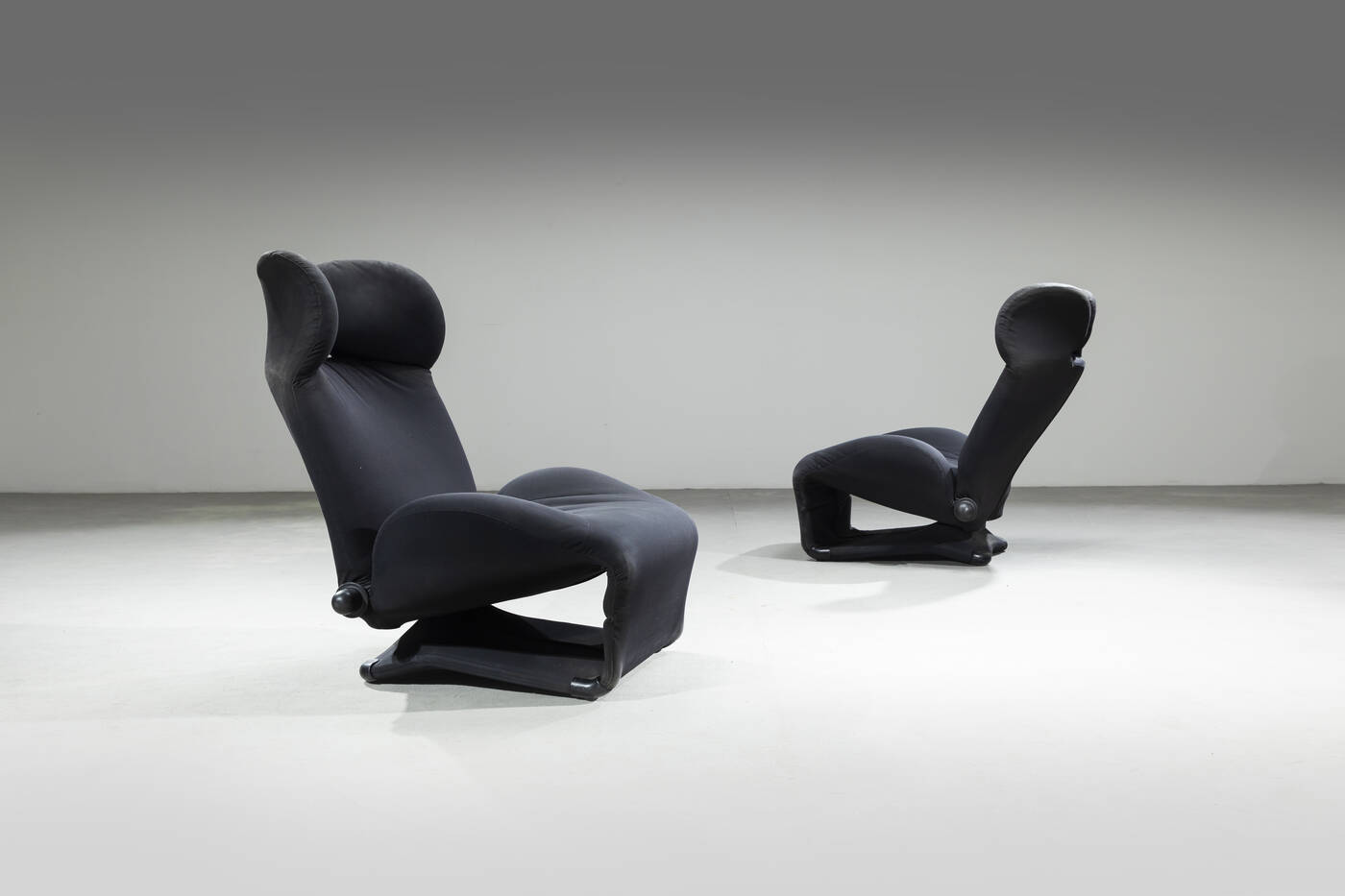 TOSHIYUKI KITA - Coppia di poltrone reclinabili