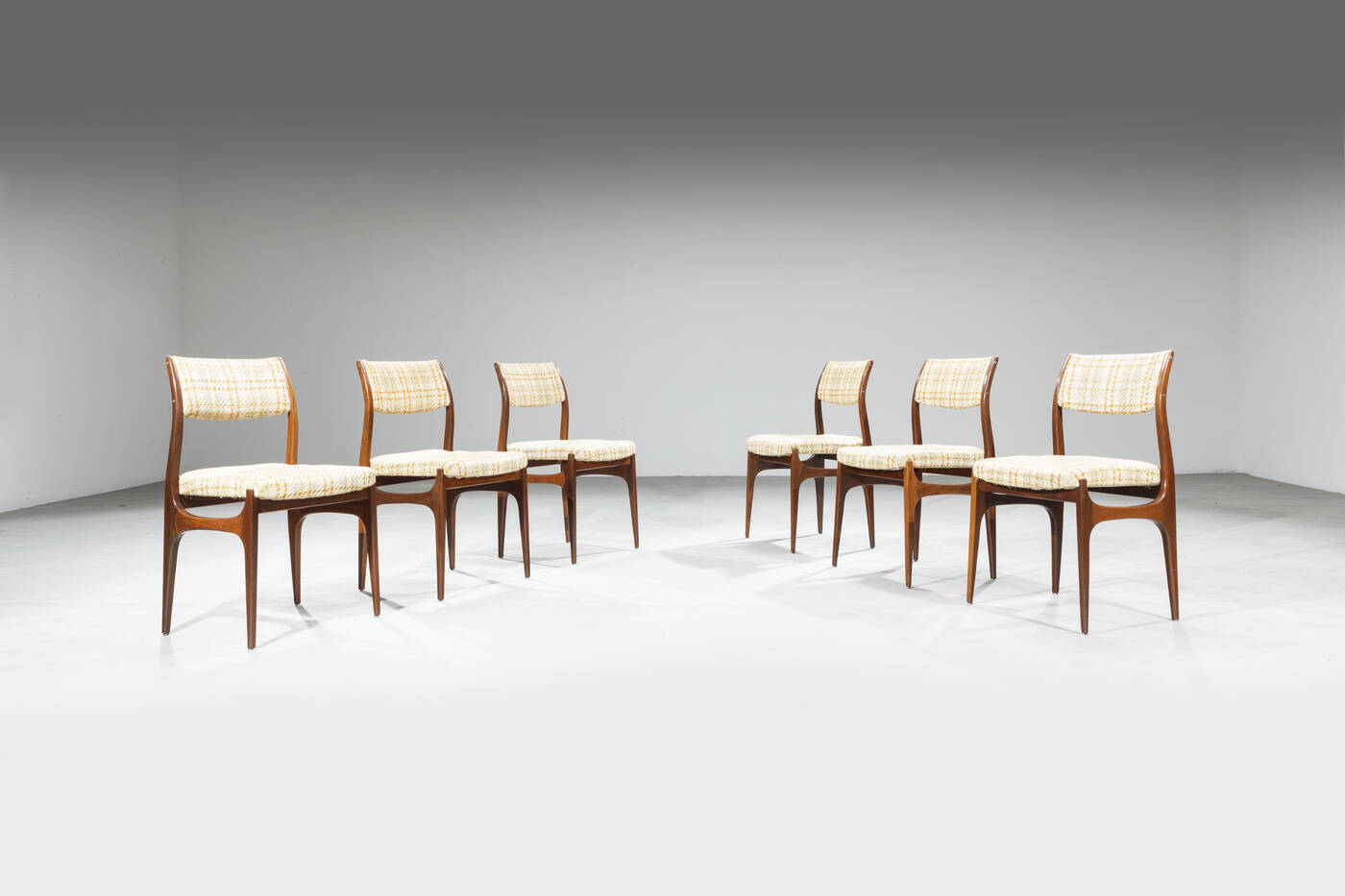 PRODUZIONE ITALIANA - Sei sedie 