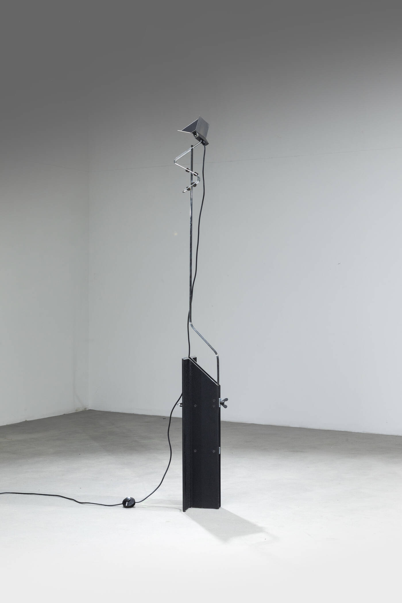 ENNIO CHIGGIO - Lampada da terra mod. MP