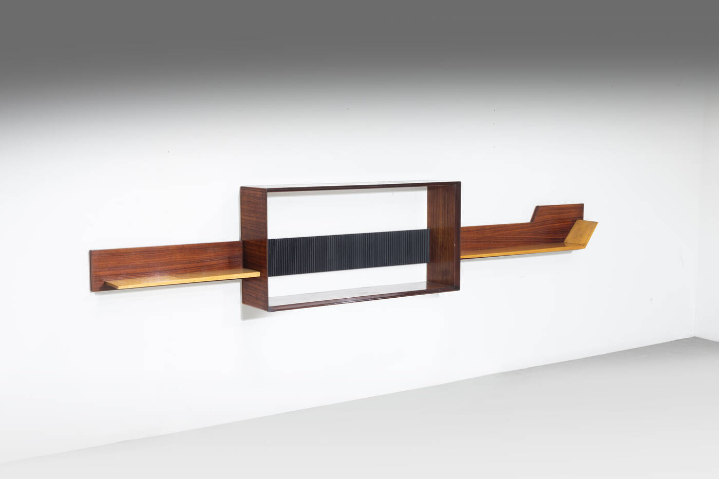 VITTORIO DASSI - Grande mensola a sospensione