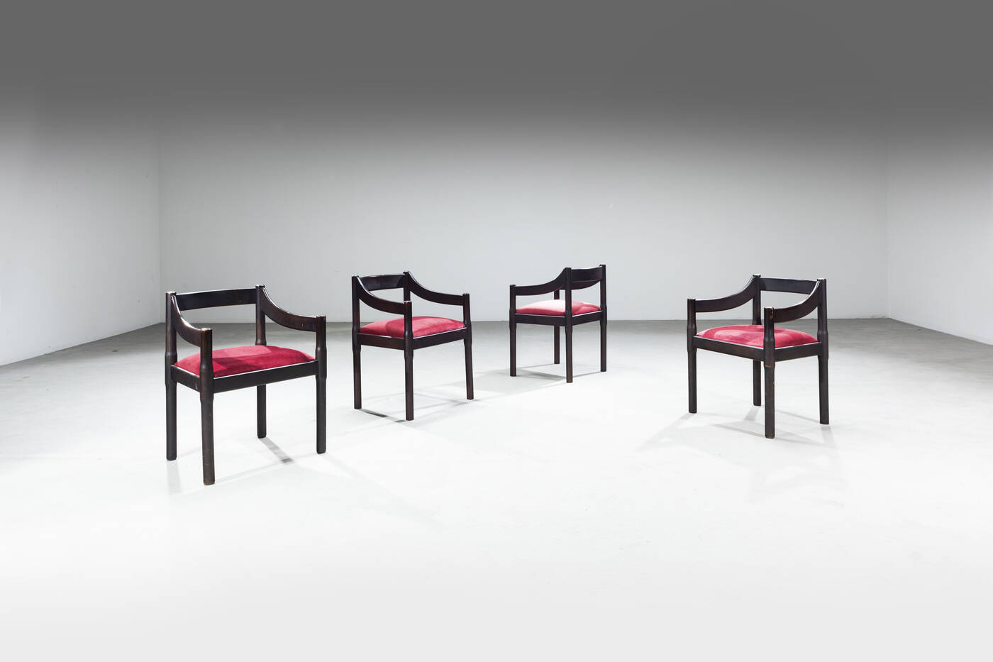 VICO MAGISTRETTI - Quattro poltroncine della serie Carimate