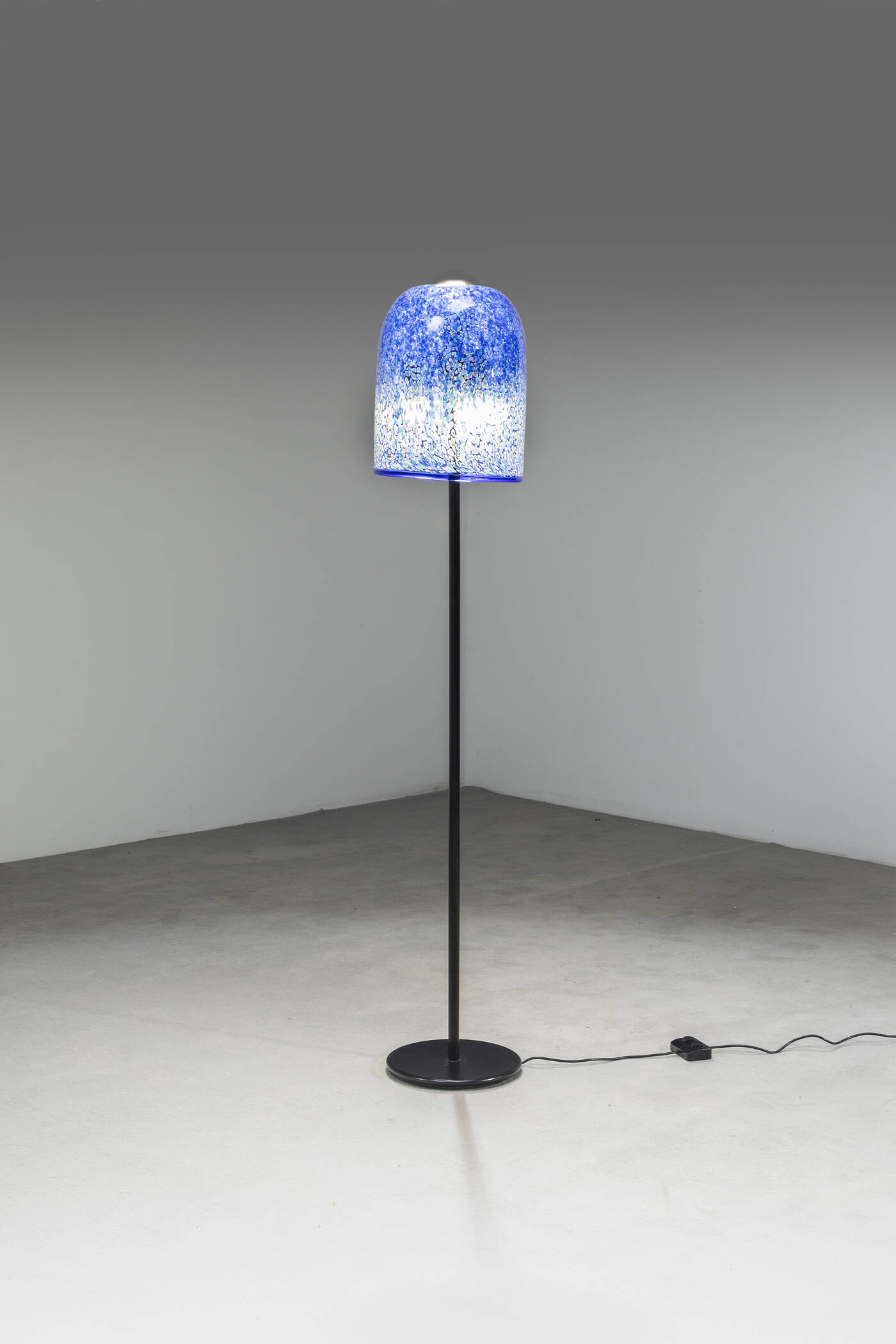 GAE AULENTI - Lampada da terra della serie Neverrino