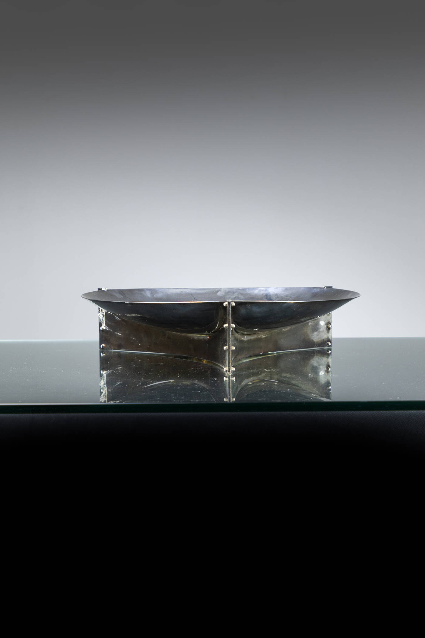 ANGELO MANGIAROTTI - Centrotavola