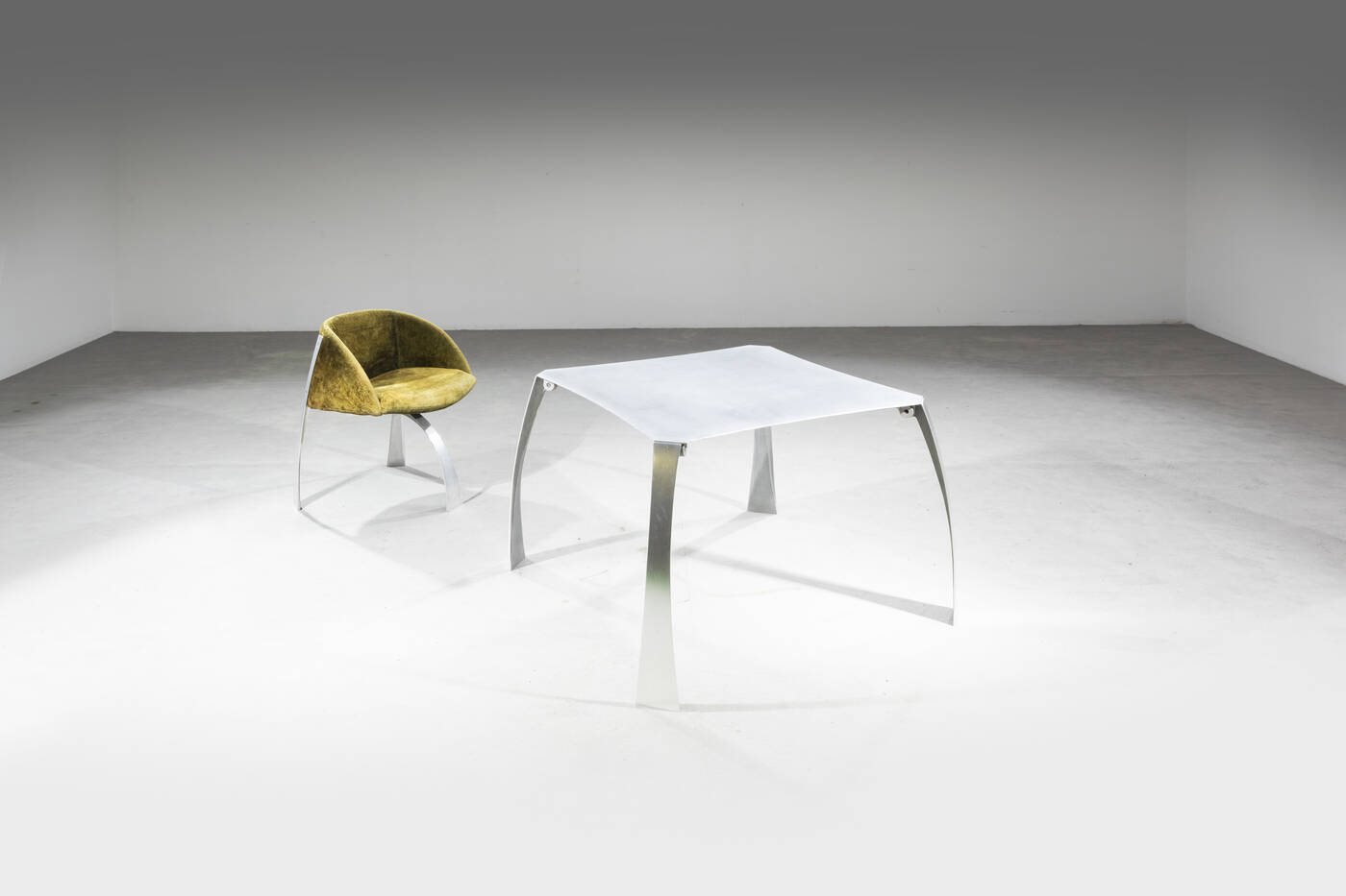 GIOVANNI OFFREDI - Tavolo, scrivania chiudibile con poltroncina mod. P80