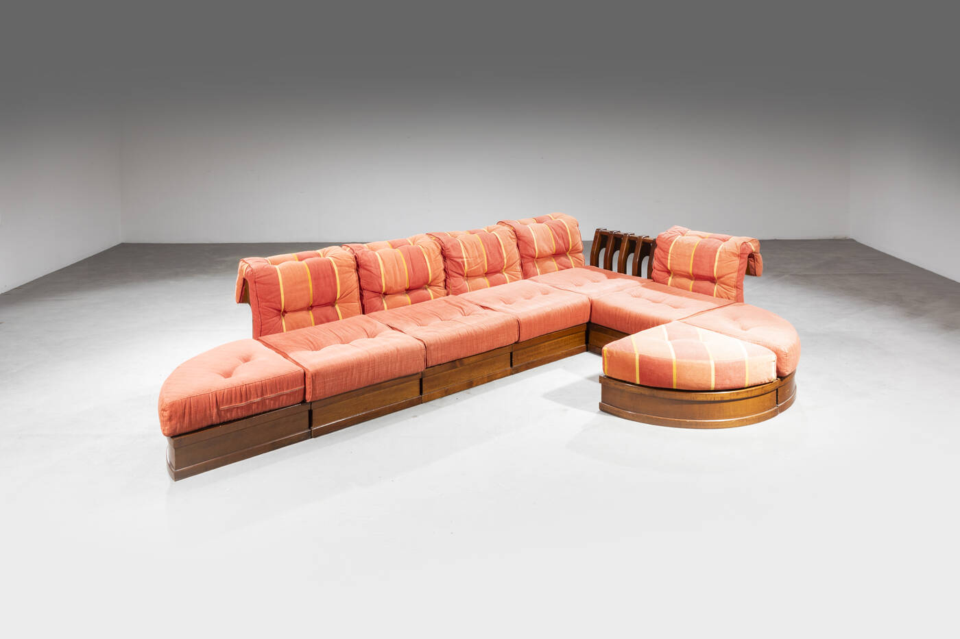 LUCIANO FRIGERIO - Divano modulare mod. Can Can