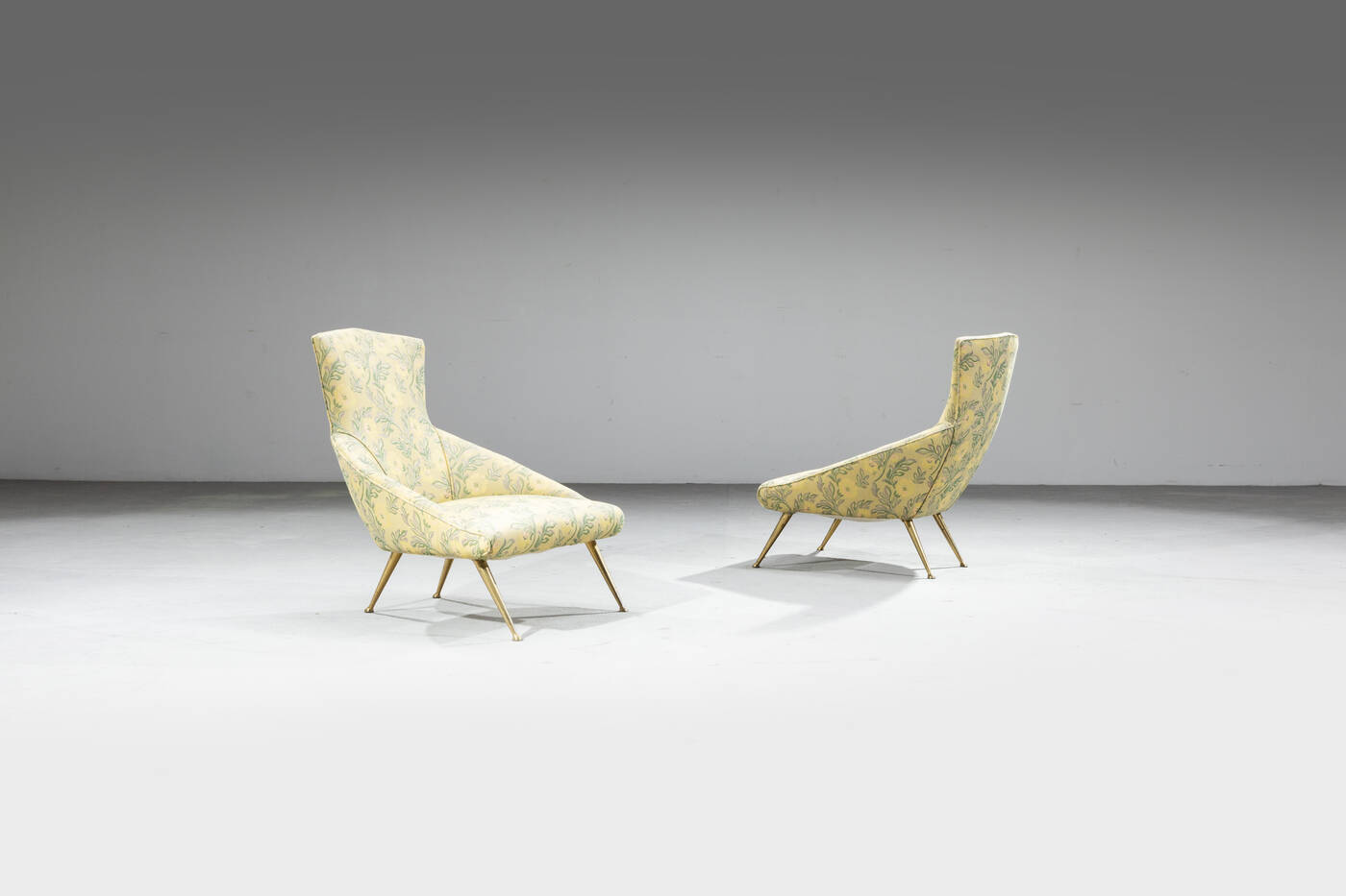 PRODUZIONE ITALIANA - Coppia di poltroncine 