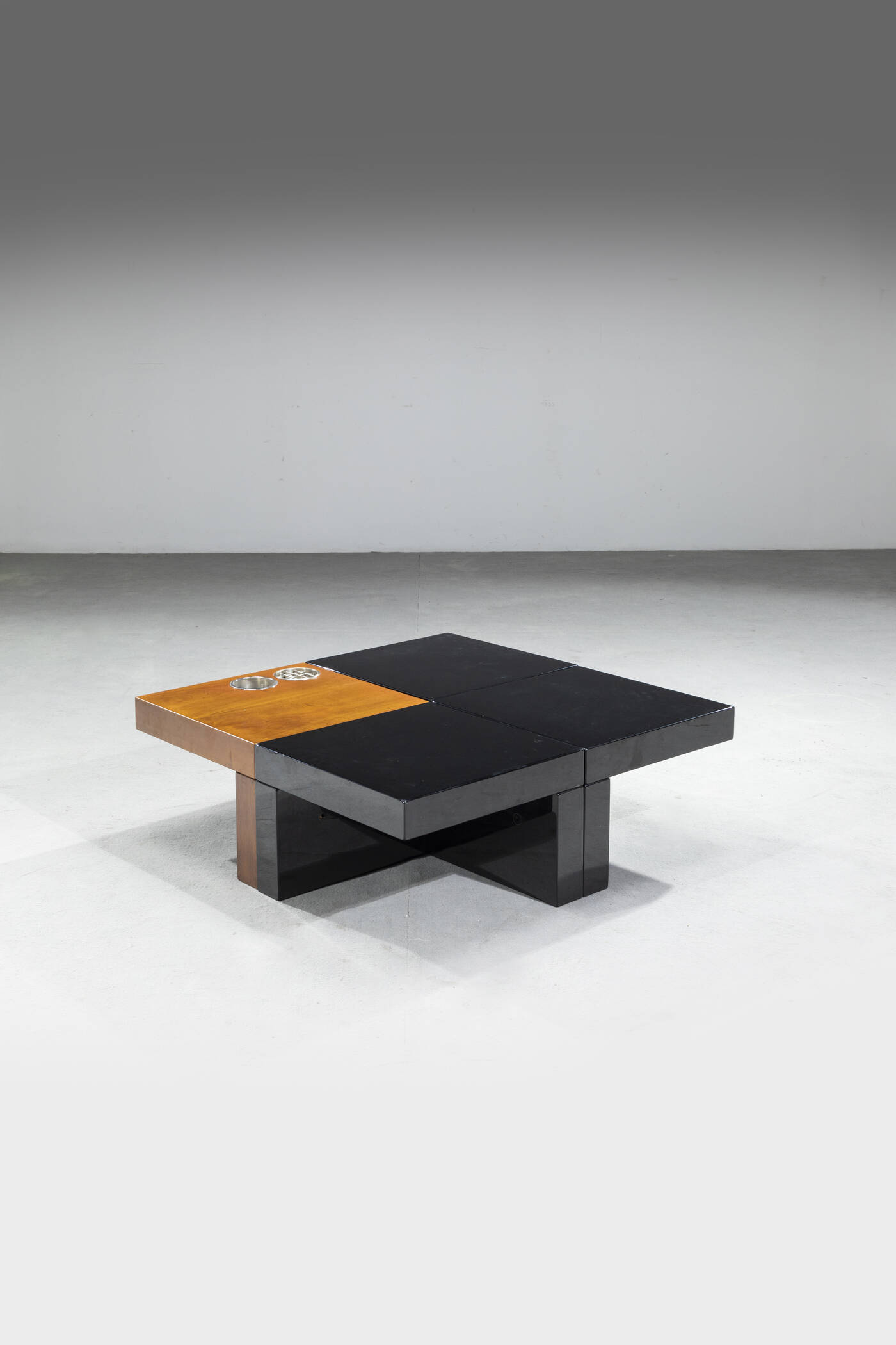 CESARE AUGUSTO NAVA - Tavolino mod. Nac