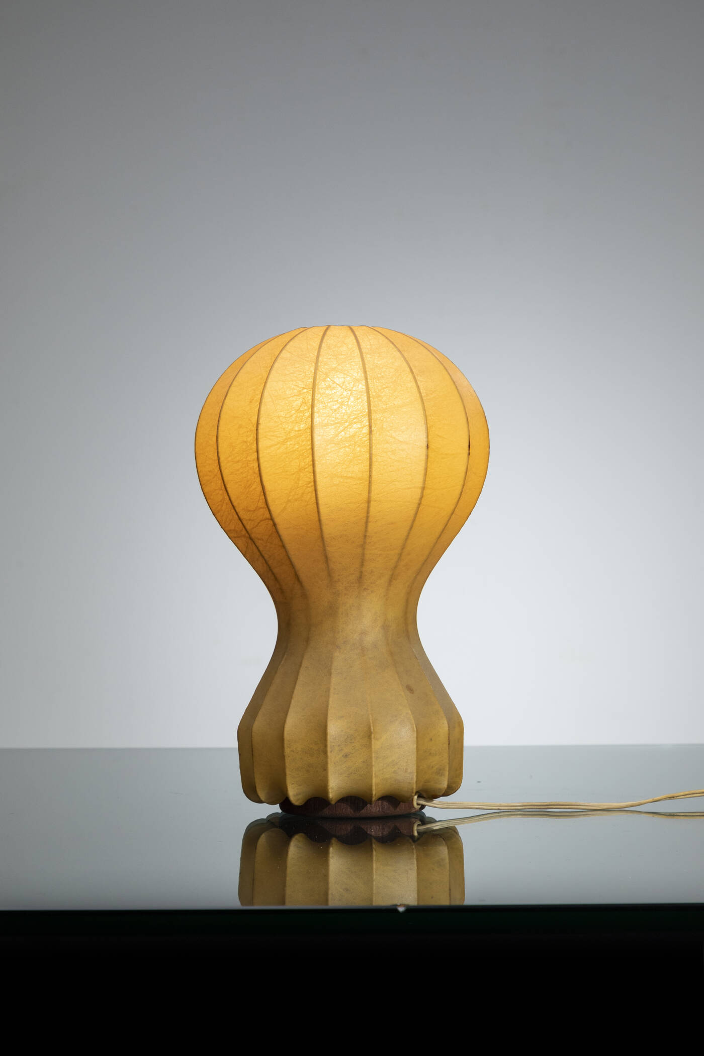 ACHILLE E PIER GIACOMO CASTIGLIONI - Lampada da tavolo mod. Gatto