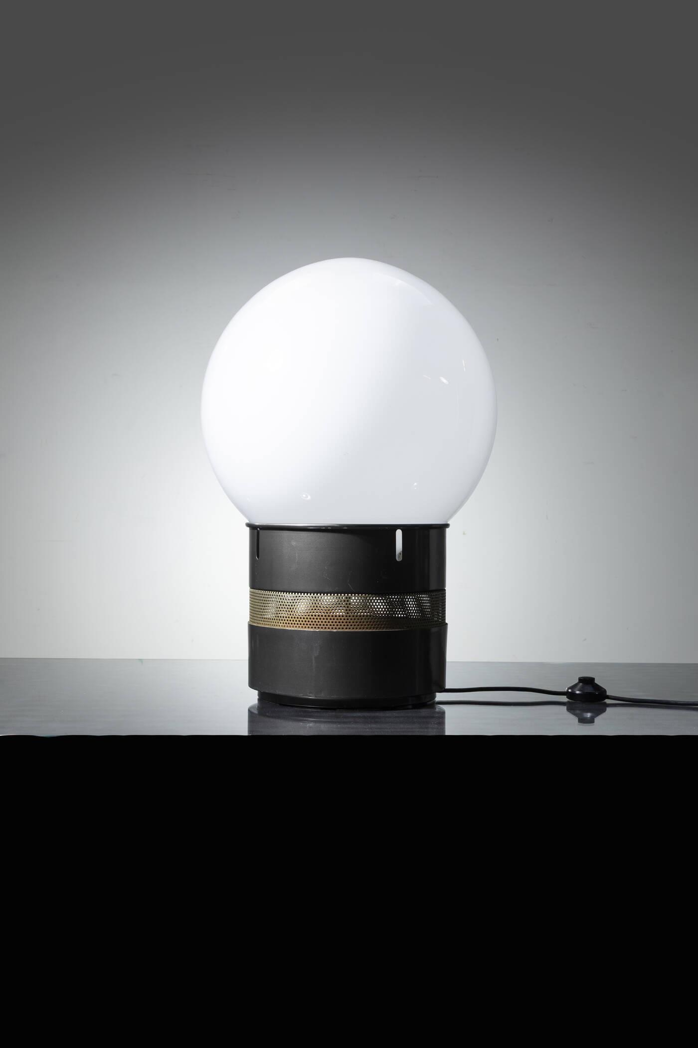 GAE AULENTI - Lampada mod. Mezzo Oracolo