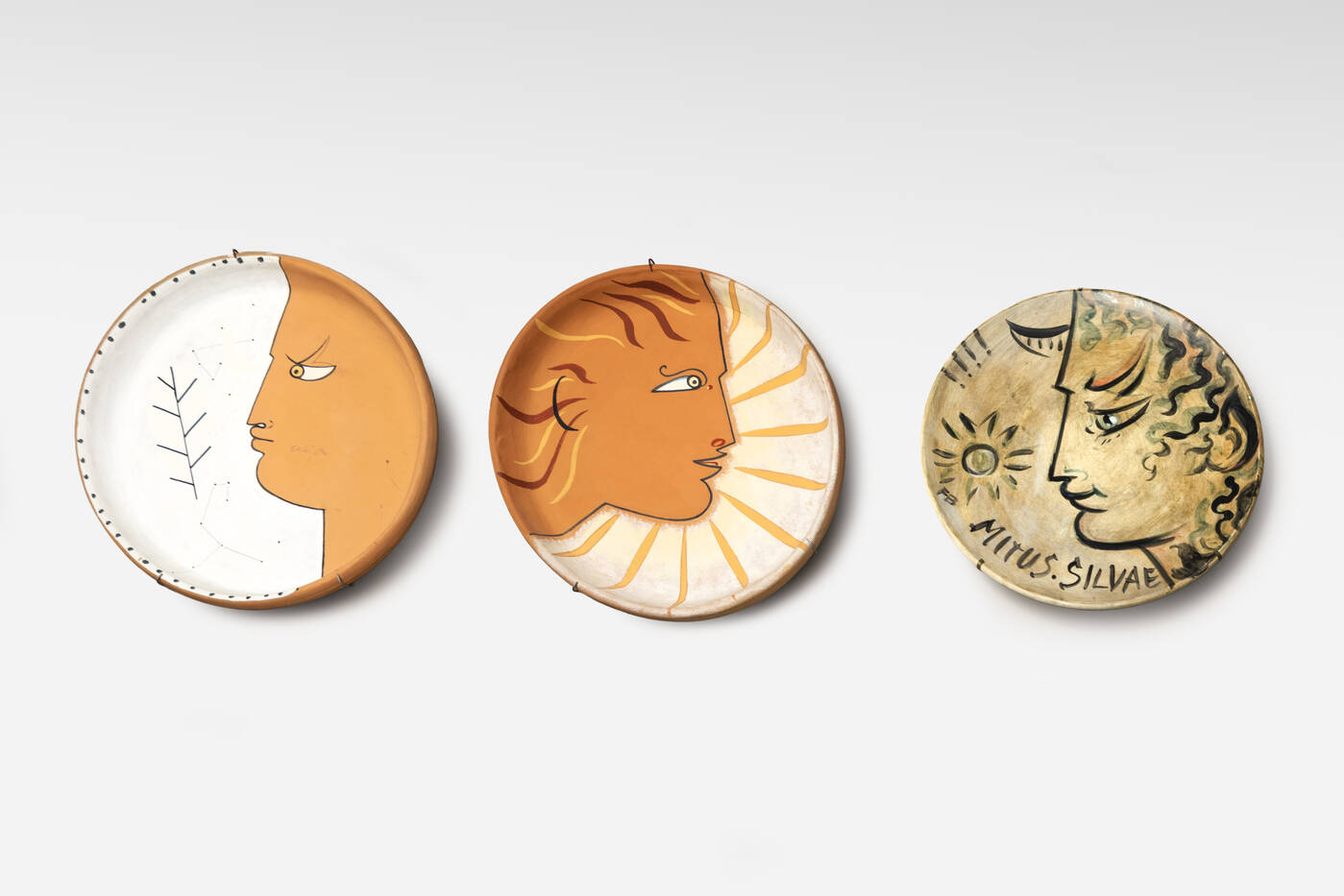 LOTTO DI 3 PIATTI - Lotto di 3 piatti raffiguranti 'Hermes'