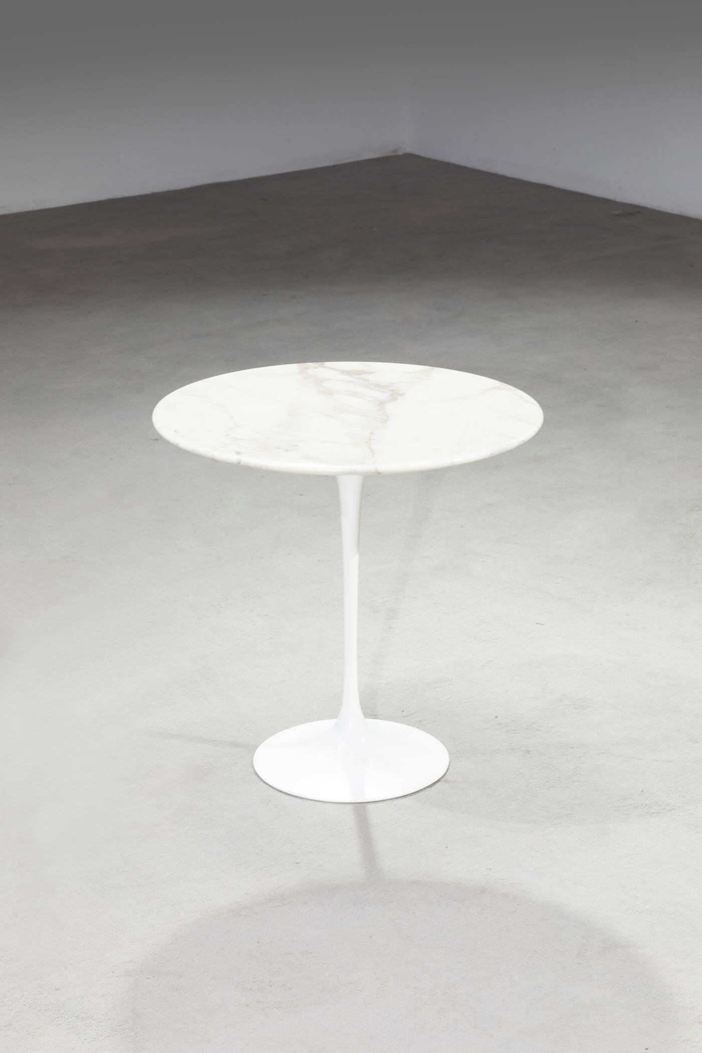 EERO SAARINEN - Tavolino mod. Tulip