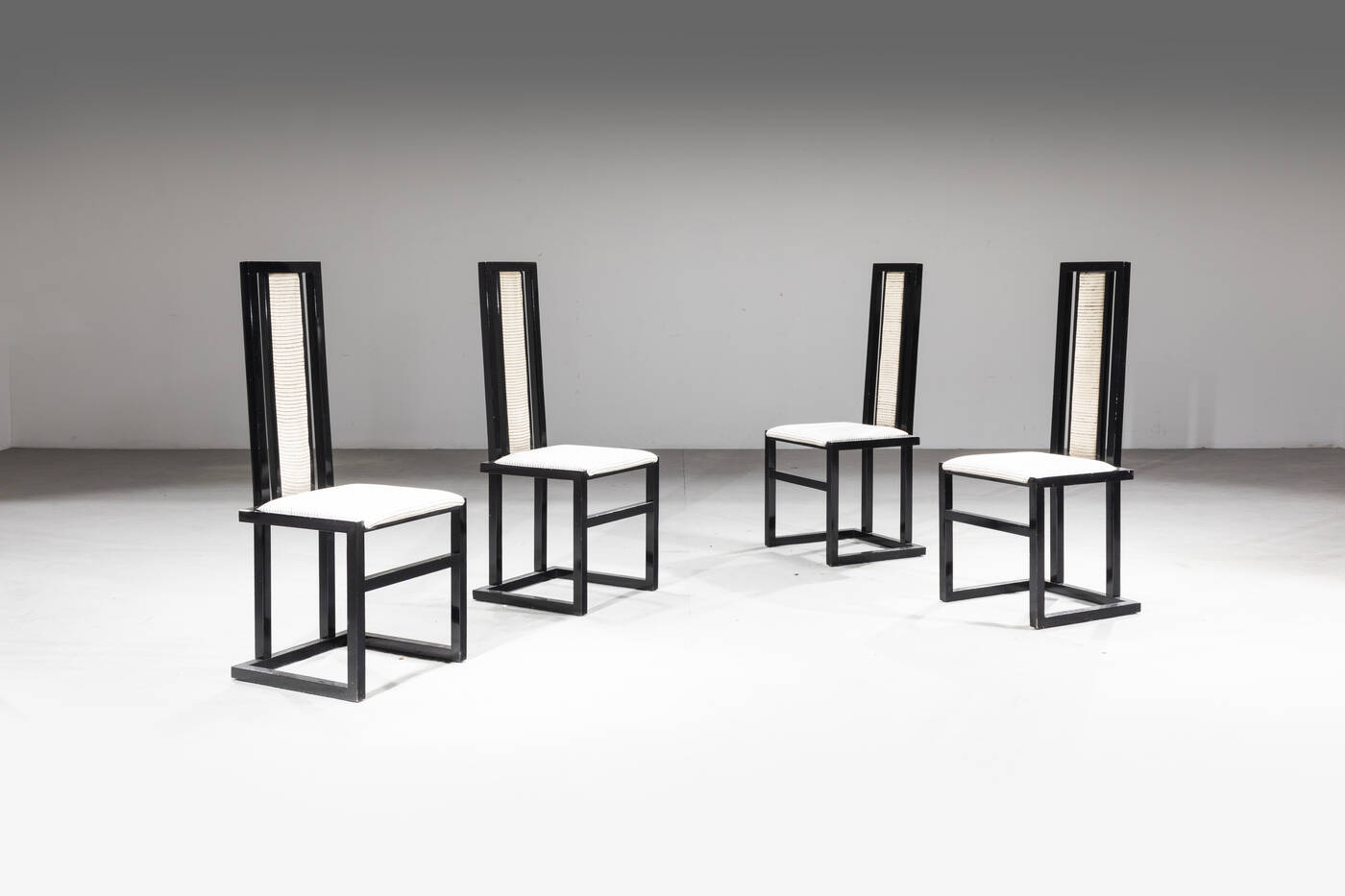 PIERRE CARDIN - Quattro sedie