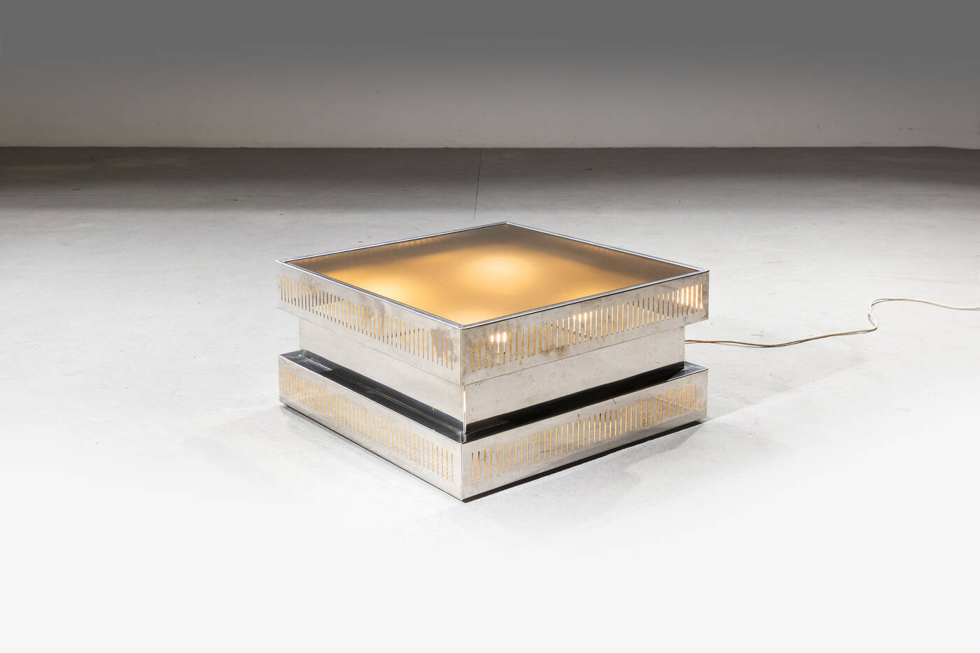 PRODUZIONE ITALIANA - Tavolino luminoso