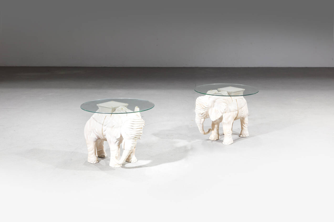 PRODUZIONE ITALIANA - Coppia di tavolini