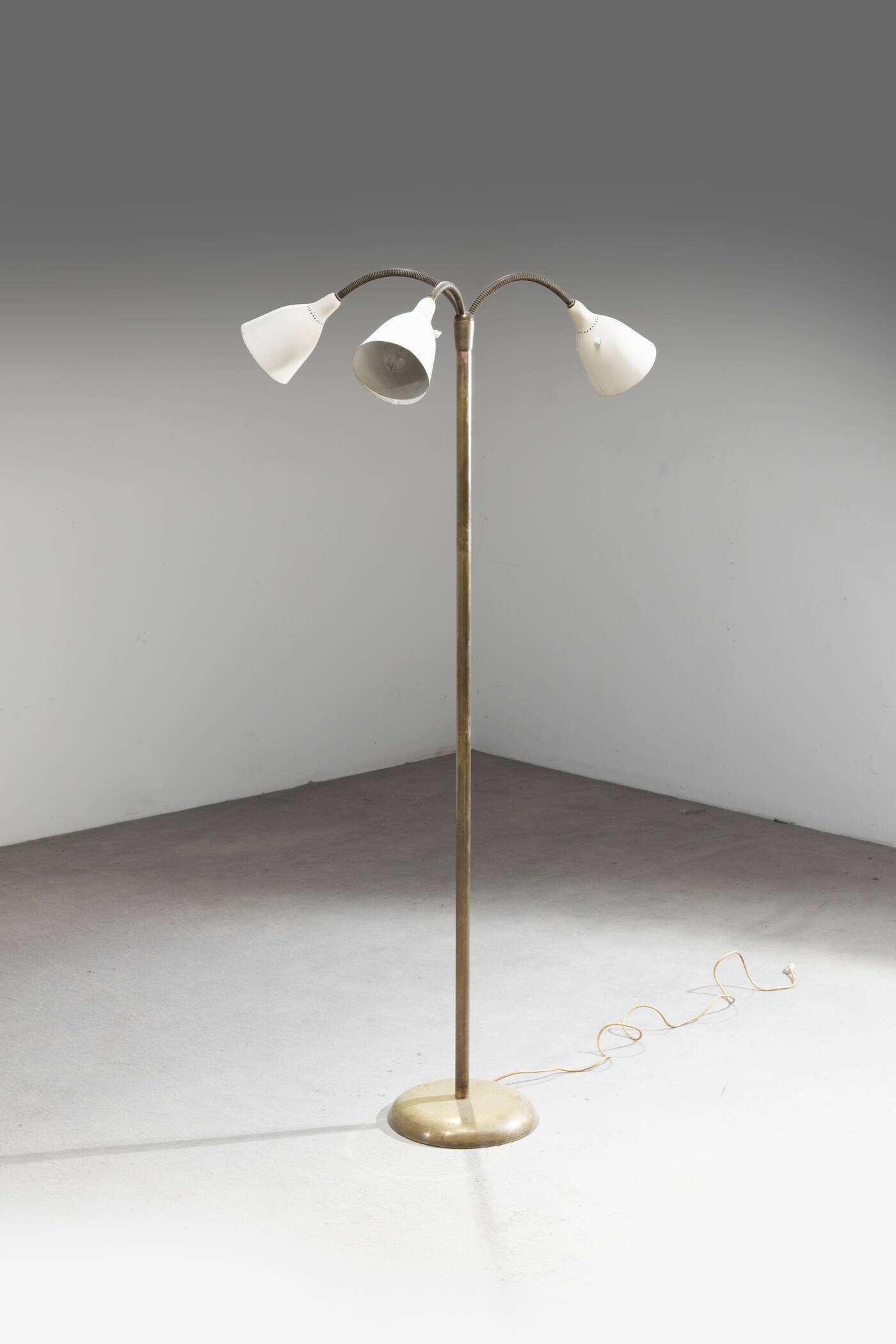 GIUSEPPE OSTUNI - Lampada da terra