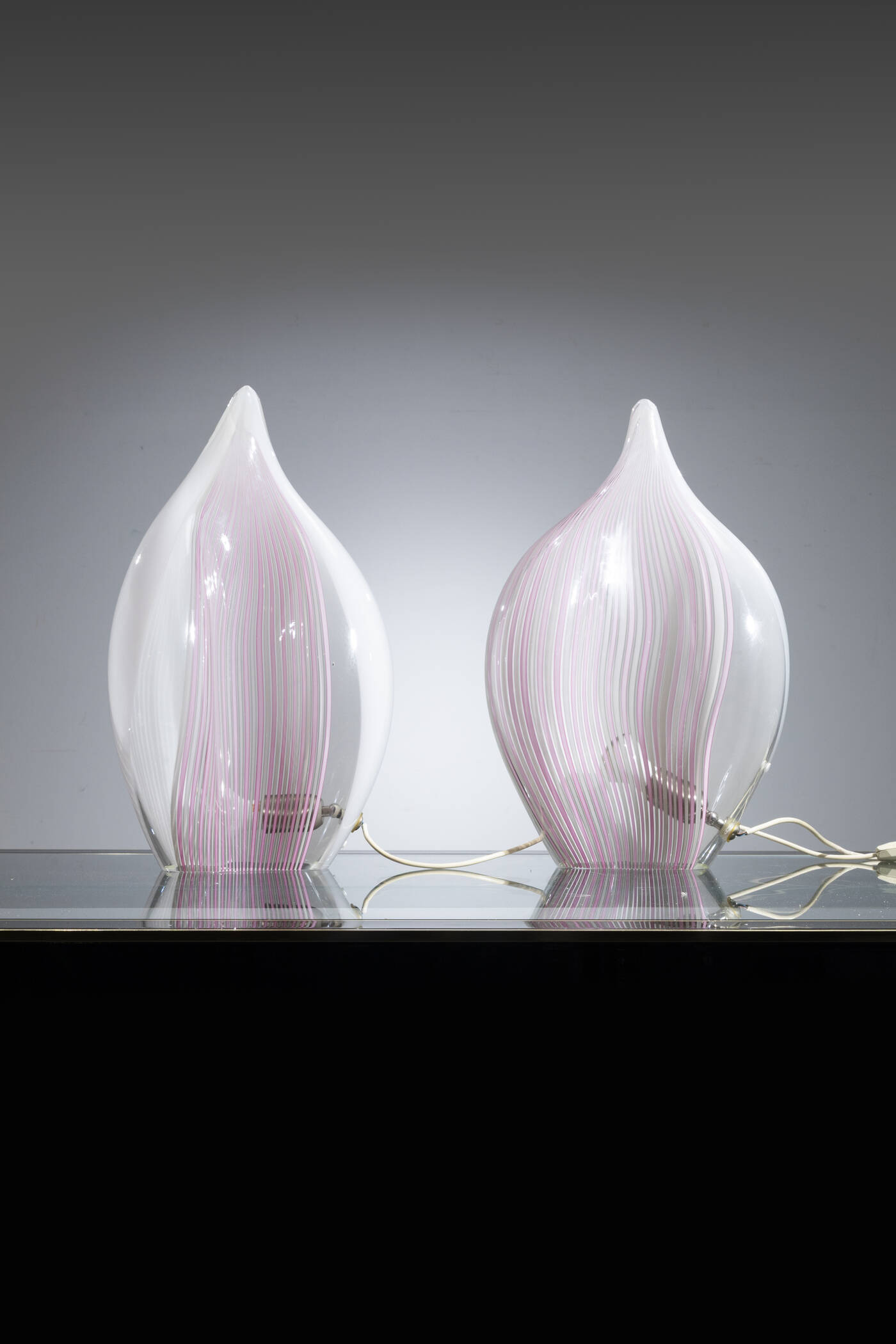 PRODUZIONE MURANESE - Coppia di lampade da tavolo